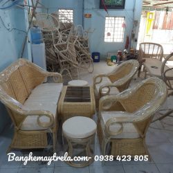 Bàn ghế sofa mây phòng khách