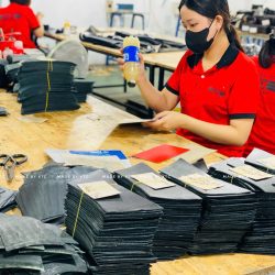 công ty chuyên sản xuất đồ da chuyên hàng xuất khẩu quốc tế