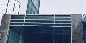 Nhà phố Khu Vạn Phúc City - 61m2 – nhỉnh 5 tỷ - Khu vực có nhiều chung cư, Tiện