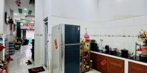 Bán nhà Mặt tiền Trịnh Đình Trọng - giao Kênh Tân Hóa, 4,2x18m, 5 Tầng - 5PN,