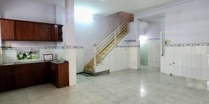 NHÀ TRUNG TÂM GÒ VẤP – NGANG HIẾM 5.5M – CHỈ 3.X TỶ