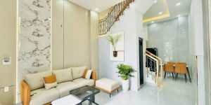 NHÀ MỚI Ở NGAY, FULL NỘI THẤT, NGAY GẦN EMART 2, CHỢ THẠCH ĐÀ, 2 TẦNG ĐÚC, DTSD