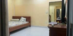BÁN NHÀ DIỆN TÍCH KHỦNG FULL THỔ KDC HƯNG LONG BÌNH CHÁNH - XE HƠI NGỦ TRONG NHÀ