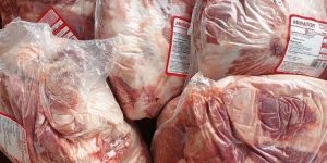Bán Buôn Nạc Vai Heo Đông Lạnh