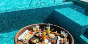 Khay nổi mây nhựa để hồ bơi
