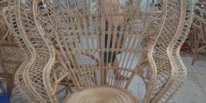 Ghế mây tự nhiên đuôi công trang trí