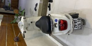 Bán xe piaggio lx125 màu trắng