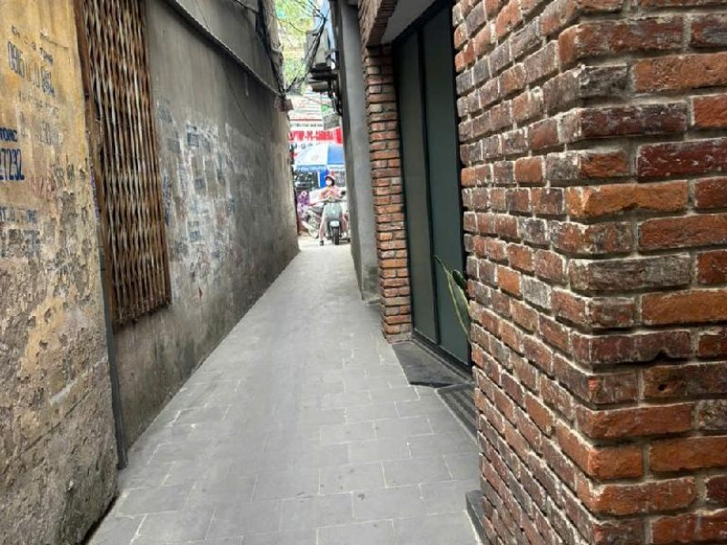 ban-dat-le-thanh-nghi-42m-cach-pho-30m-hai-ba-trung