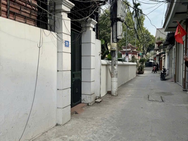 ban-97m-yen-duyen-tang-nha-lo-goc-o-to-kinh-doanh-hoang-mai