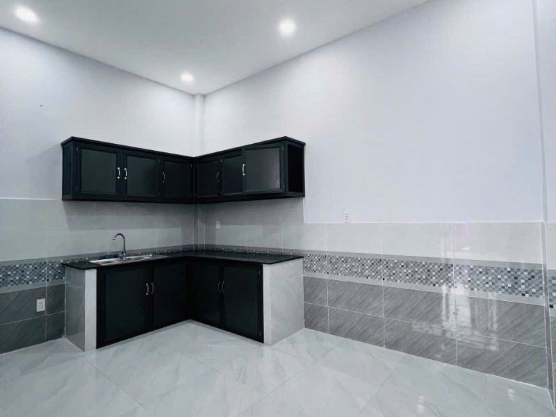 nha-mat-tien-duong-lon-4m-chu-ban-ngop-4x10-515tr-gan-vinhomes-hoc-mon