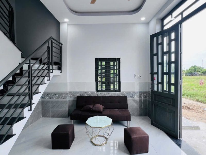 nha-mat-tien-duong-lon-4m-chu-ban-ngop-4x10-515tr-gan-vinhomes-hoc-mon