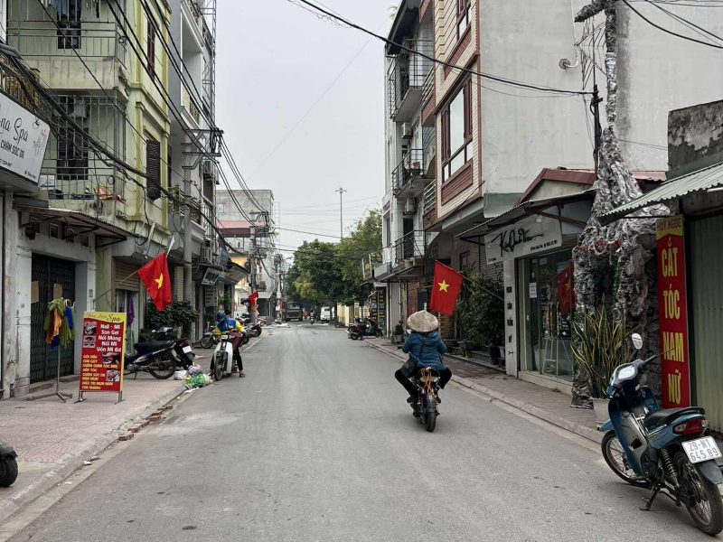 chu-can-ban-45-m2-lo-goc-cuu-viet-gia-lam-gia-chi-7-7-ty-lh-0985865658