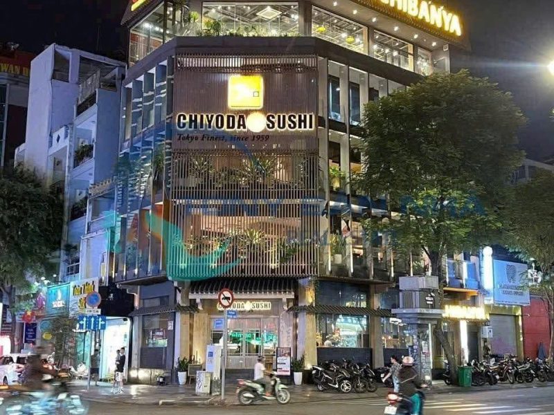 building-goc-2-mat-tien-q1-dong-tien-650-trieu-thang-trung-tam-tp-hcm