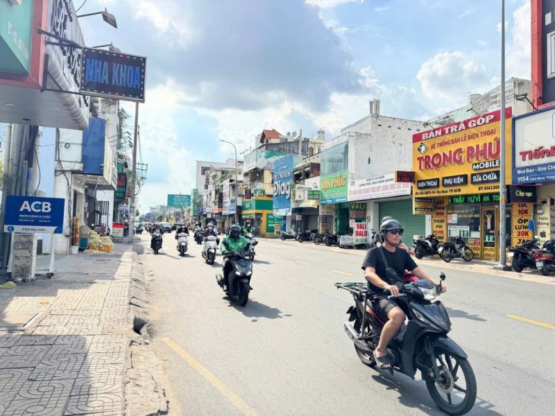 ban-nha-mat-tien-cach-mang-thang-8-gan-ly-thuong-kiet-4x20m-3-tang-4pn-chi