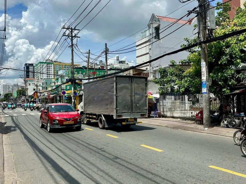 ban-nha-mat-tien-au-co-giao-ba-van-luy-ban-bich-4x20m-5-tang-8pn-so-a4-