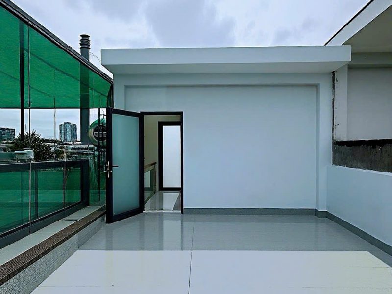 nha-pho-moi-dep-4-tangtam-binh-54m2-nhinh-5-ty-duong-o-to-tranh-oto
