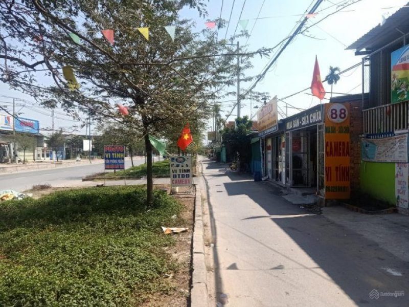ban-nha-mt-tran-van-giau-13-5-x50m-gia-24-5-ty