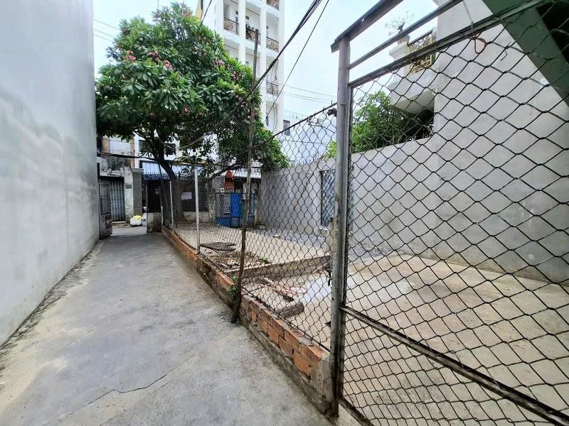ban-nha-cap-4-mat-tien-hem-8m-le-duc-tho-giao-thong-nhat-6-5x40m-chi