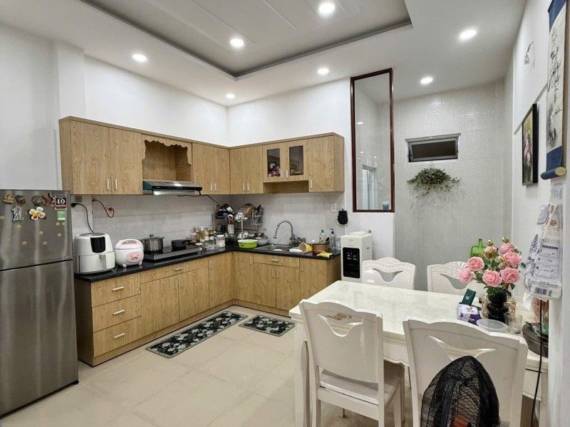 ban-nha-3-tang-quoc-lo-13-hiep-binh-phuoc-thu-duc-56m2-3pn-so-hong-rieng-