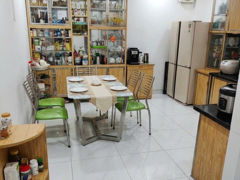 duong-8m-xe-tai-thong-sat-mat-tien-thoai-ngoc-hau-gan-80m2-4-tang-9-3-ty