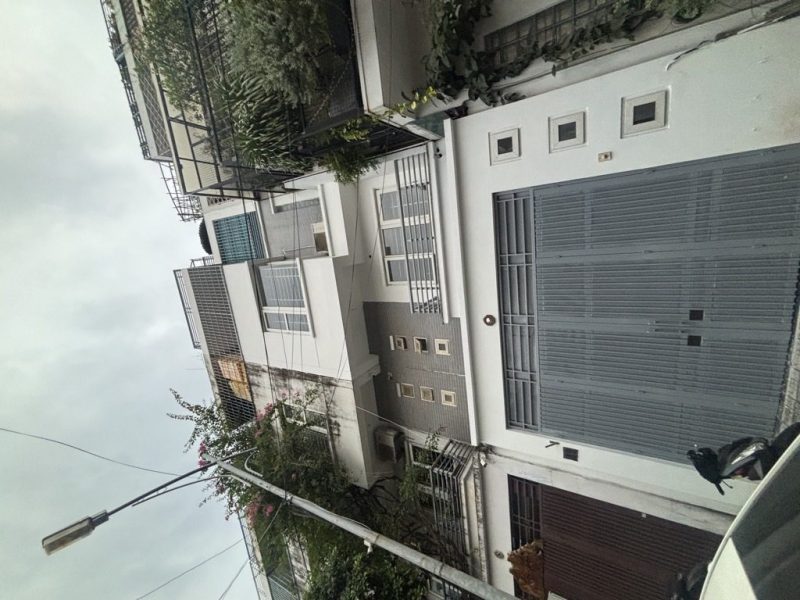 chuyen-ve-que-lam-ha-long-bien-10-ty-60m-san-o-luon