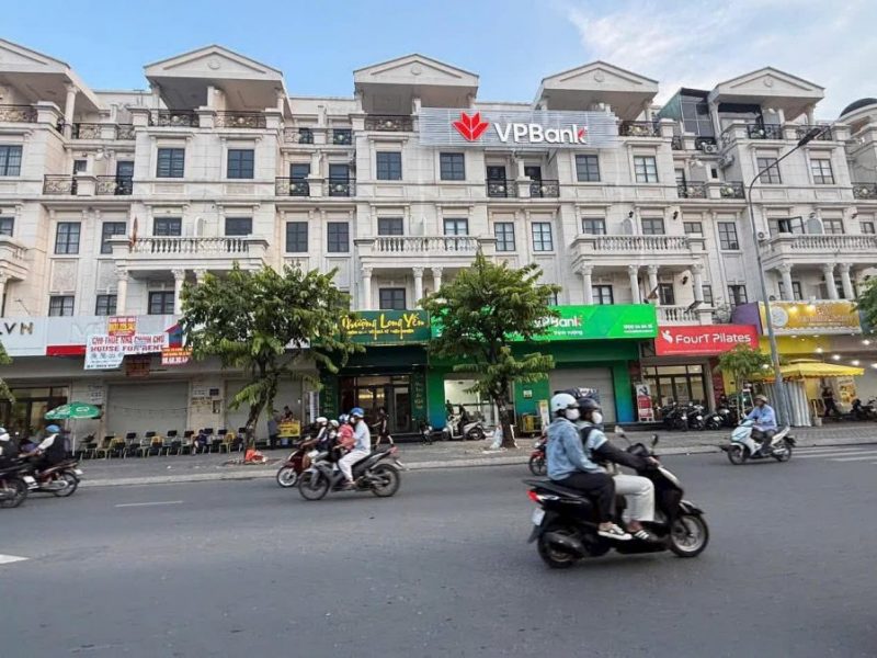 nha-mat-tien-hem-xe-hoi-ne-nhau-nguyen-van-luong-p16-gv-ngang-lon-12mx11m-
