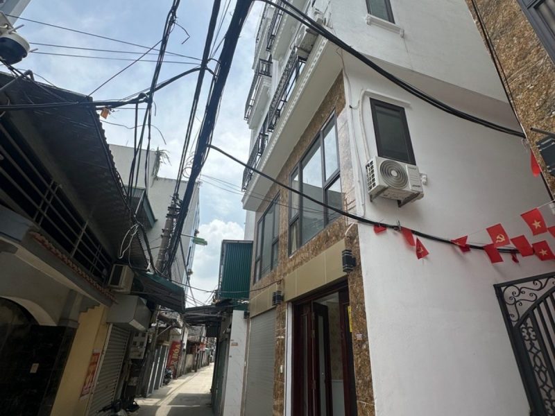 pho-viet-hung-8-ty-thang-may-40m-so-do-long-bien