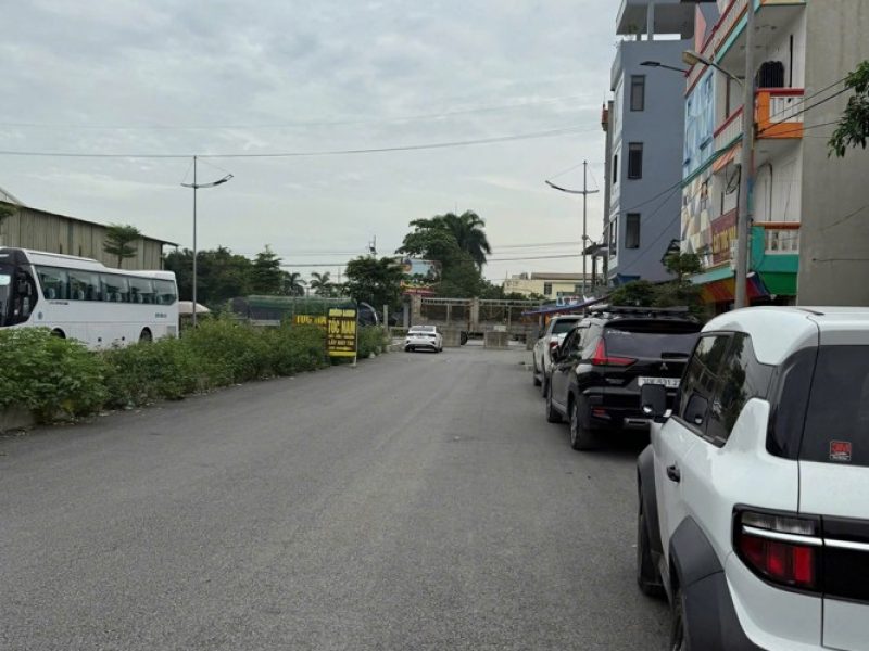 so-huu-dat-ngay-duong-427-xa-hong-van-ha-noi-duong-quy-hoach-32m-vi-tri