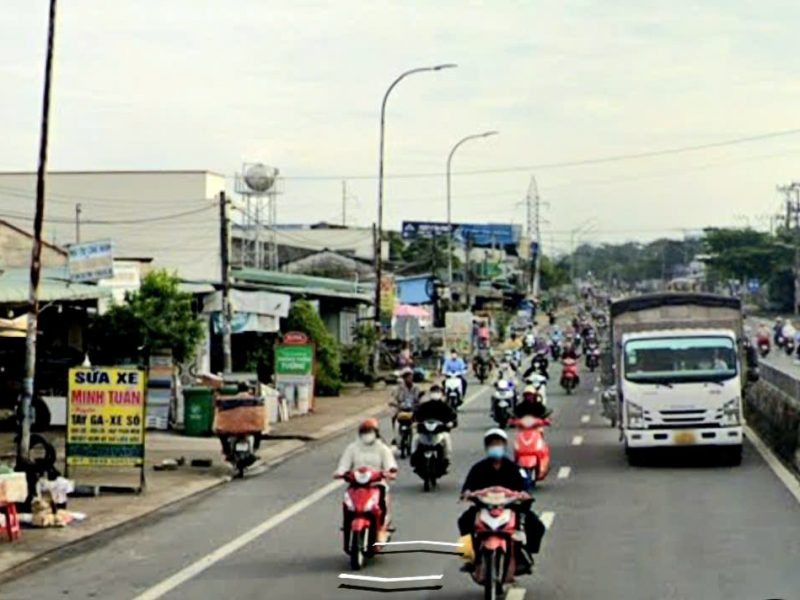 ban-nha-mat-tien-quoc-lo-1a-gan-cau-tan-huong-chau-thanh-tien-giang