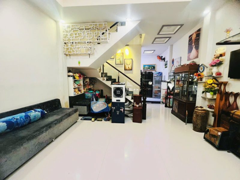nha-pho-xinh-tam-binh-54m2-ngang-4-7m-nhinh-4-ty-duong-oto-tranh-oto