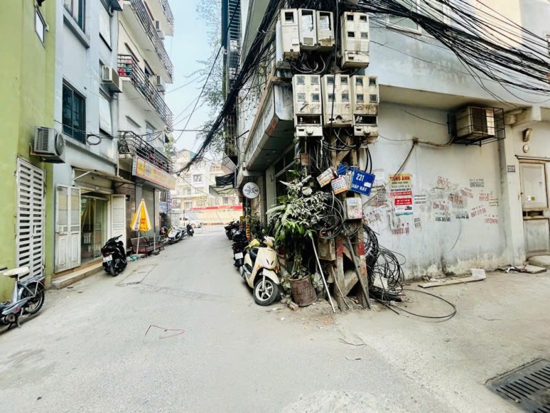 ban-68m-dat-giap-bat-kim-dong-o-to-thong-kinh-doanh-hoang-mai