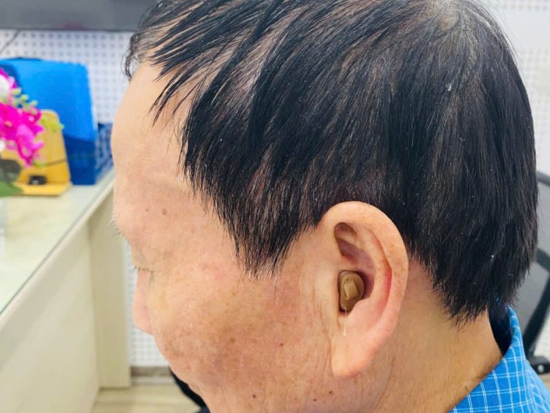 may-tro-thinh-sieu-nho-trong-tai-cic