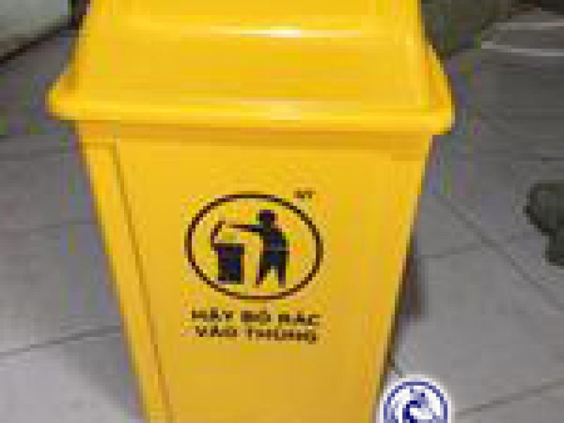 thung-rac-60l-nap-push-tien-dung