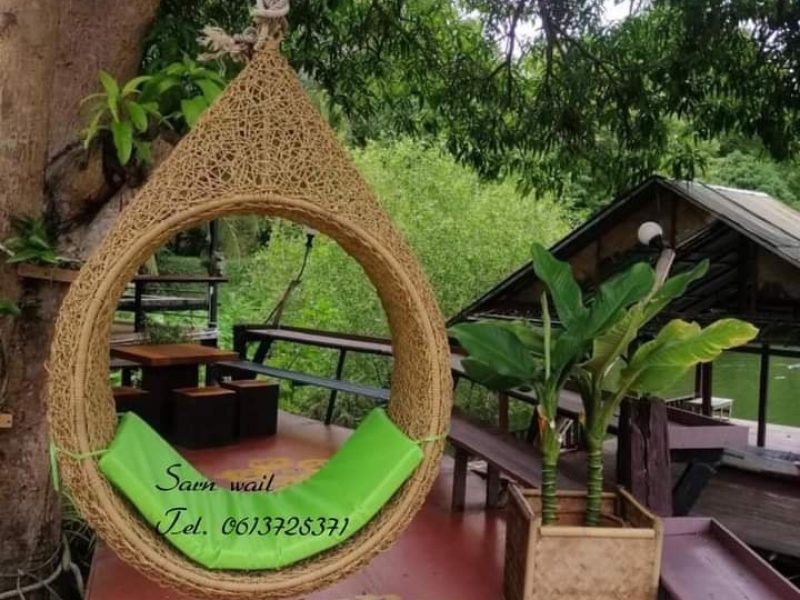 ghe-mat-trang-ghe-trai-tim-chup-hinh-tu-suong-song-ao-mau-ma-da-dang