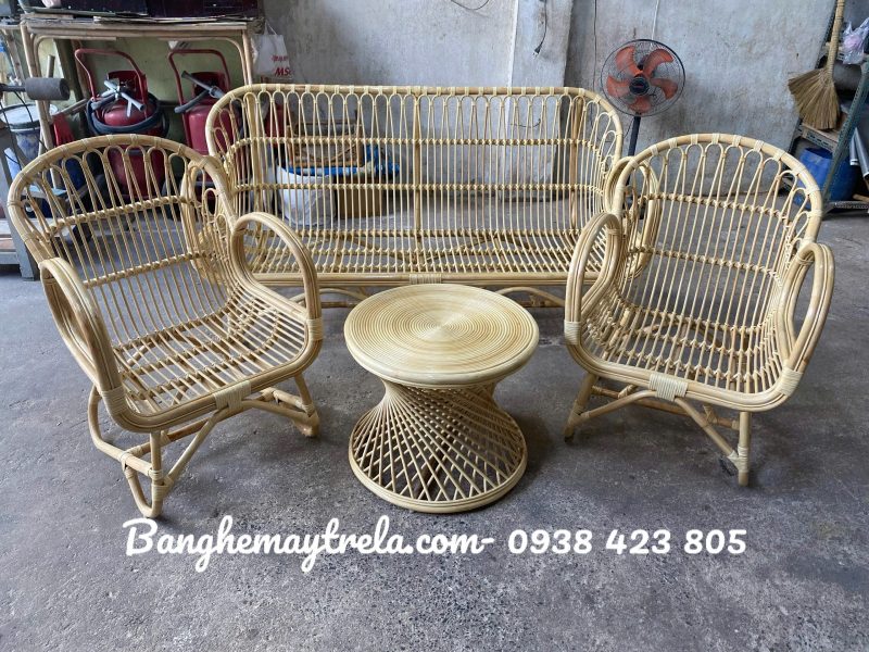 sofa-may-tu-nhien-tay-cuon-phong-khach