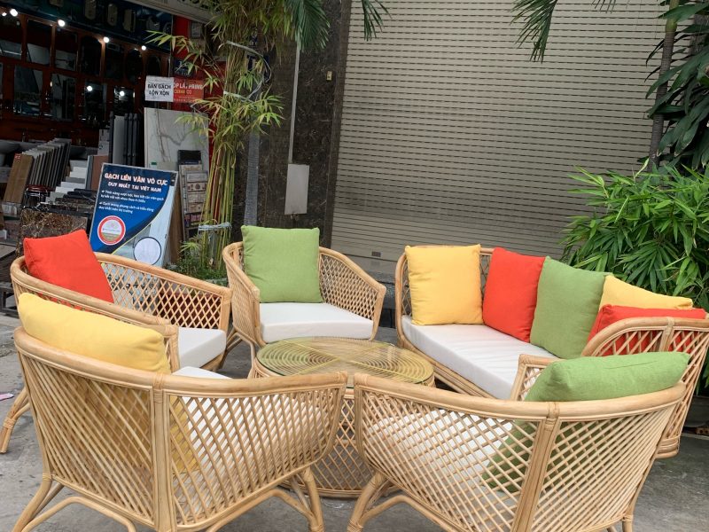 ban-ghe-sofa-may-tu-nhien-hien-dai