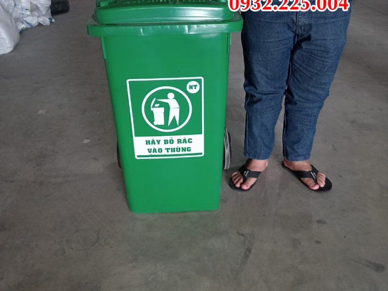 thung-rac-nhua-100-lit-hdpe-chat-luong-2-banh-xe