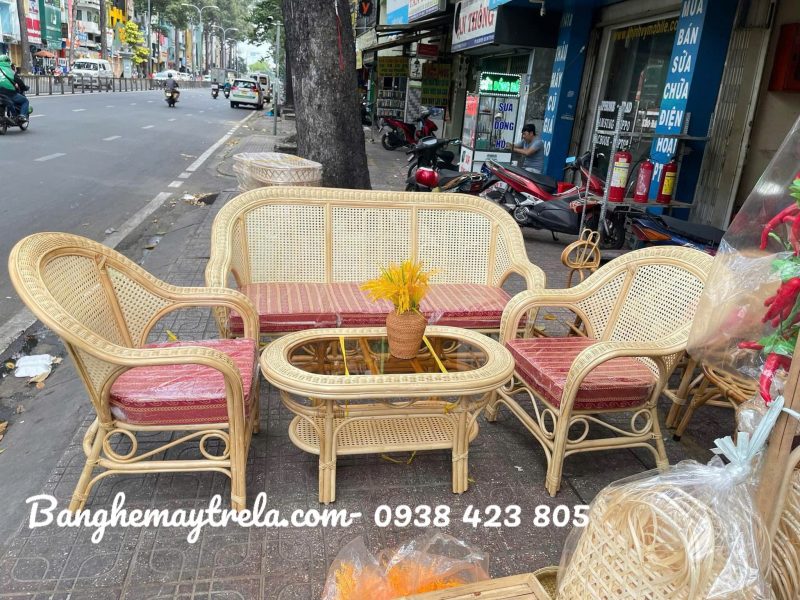 ban-ghe-sofa-may-ket-hop-luoi-mat-cao