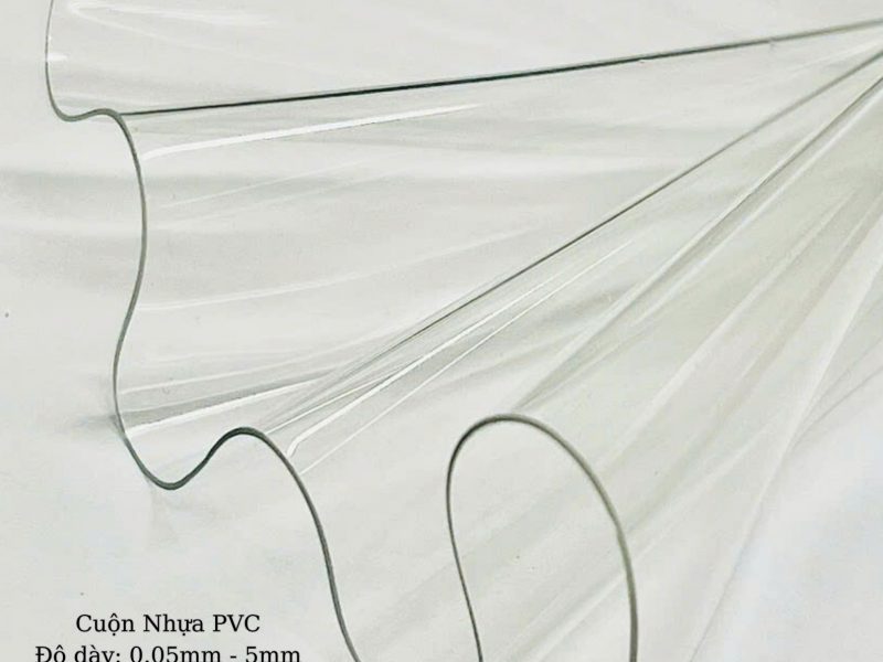 mang-nhua-pvc-dang-cuon-gia-si-gia-ban-buon-uu-dai-cao