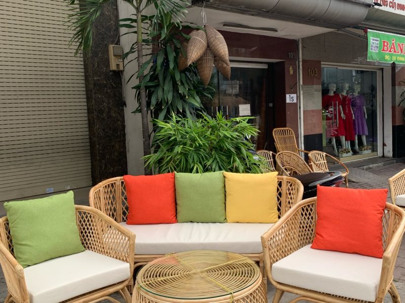 ban-ghe-sofa-may-hien-dai-phong-khach