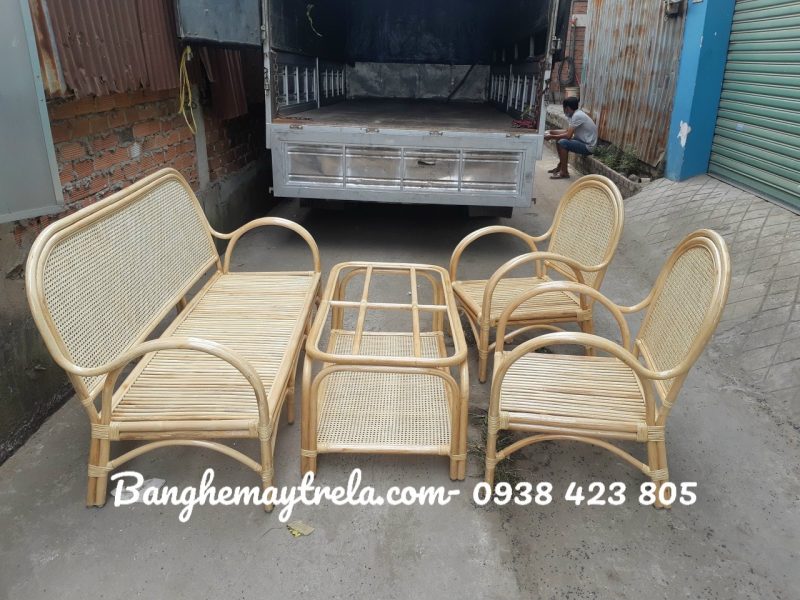 ban-ghe-sofa-may-hien-dai-phong-khach