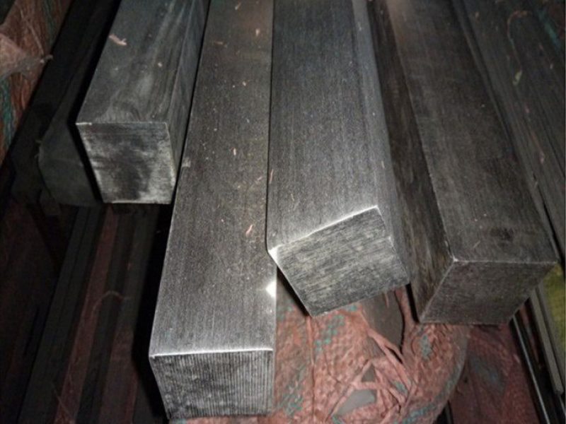 inox-vuong-dac-unico-304