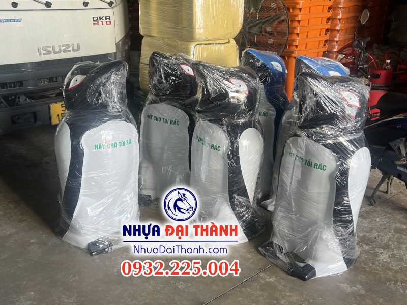 thung-rac-hinh-con-thu-nhua-composite-cao-cap