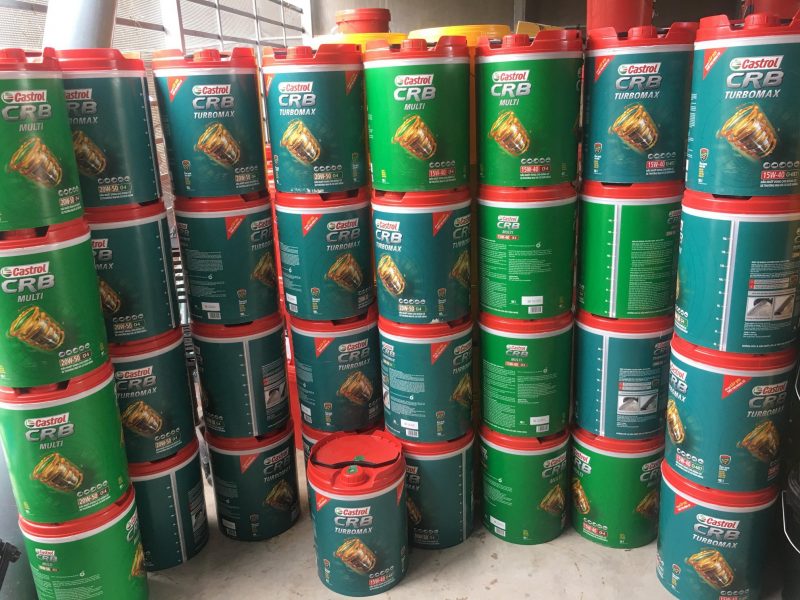 mua-du-dong-co-castrol-crb-20w50-cf-4-chinh-hang-mua-nhot-may-gia-re-tai-tphcm