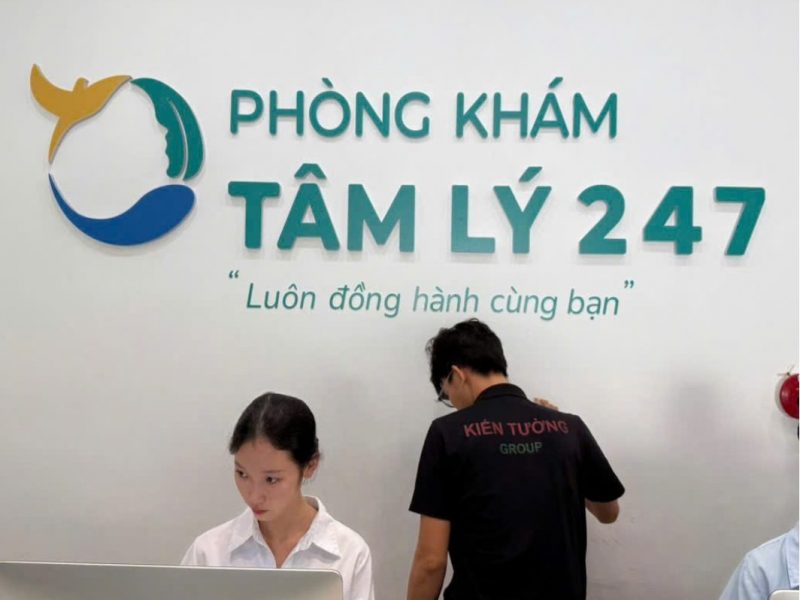thi-cong-bang-hieu-tai-can-tho