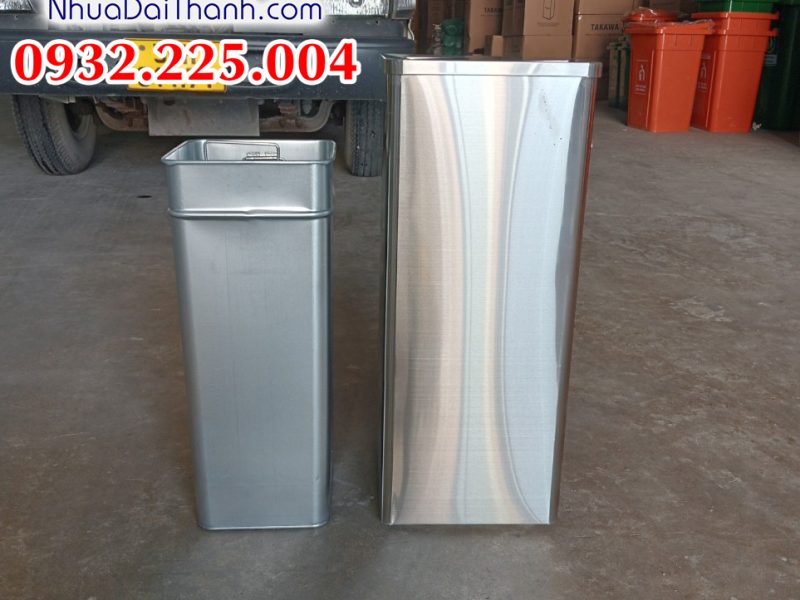 thung-rac-inox-lat-tron-vuong-sang-trong-tien-dung