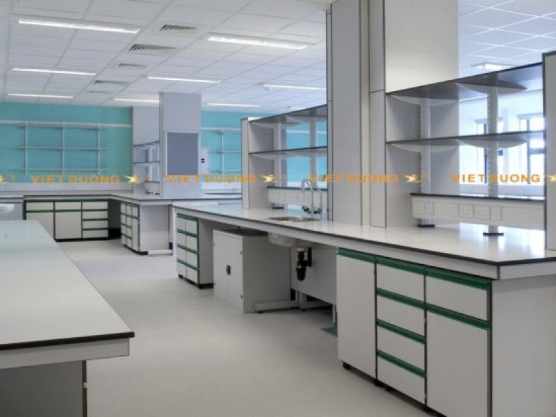 lap-dat-ban-ghe-phong-thi-nghiem-lab-workbench-workstation