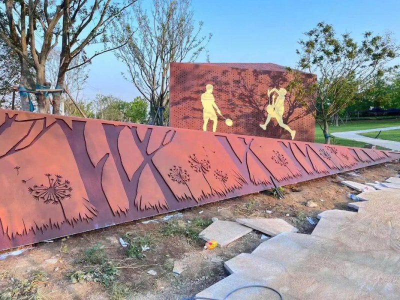 dac-diem-ung-dung-cua-thep-tam-khang-thoi-tiet-unico