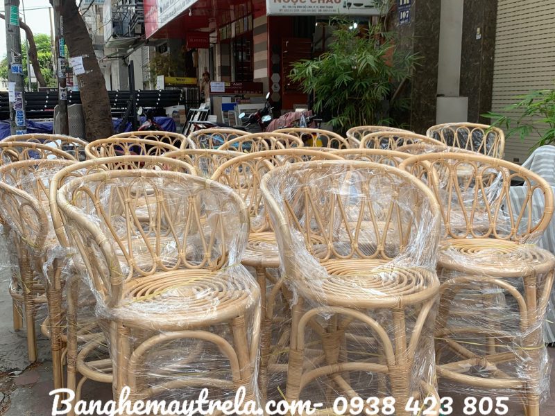 ghe-quay-bar-may-tu-nhien-ghe-bar-may-tre