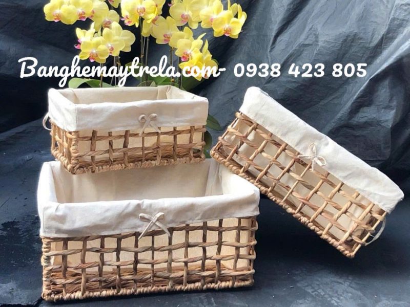 khay-dung-do-chu-nhat-may-tre